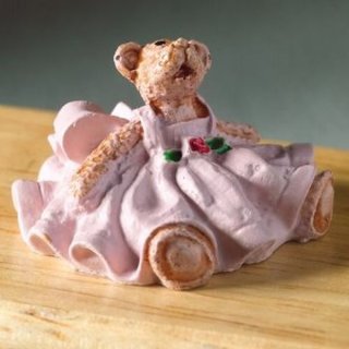 Teddy im rosa Kleid