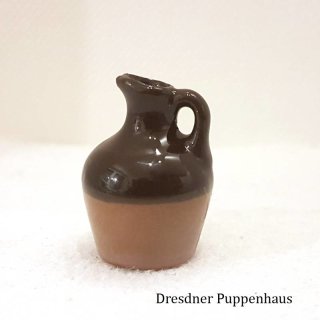 Weinkrug aus Keramik