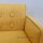 Sessel ocker und grob gewebter Stoff